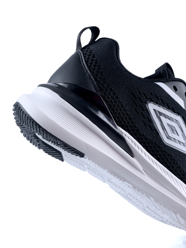 Championes ENDURANCE Umbro Mujer 029