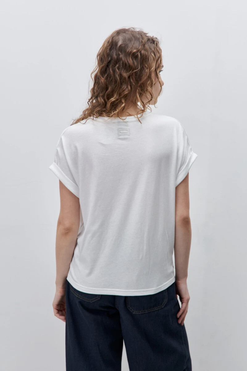 Remera Limbo Daniel Cassin Blanco