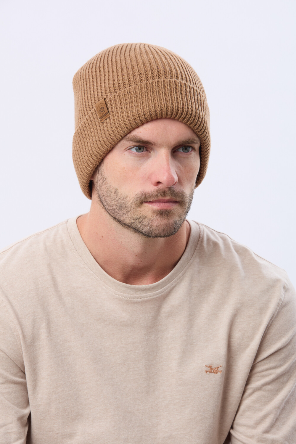 GORRO TEJIDO Beige
