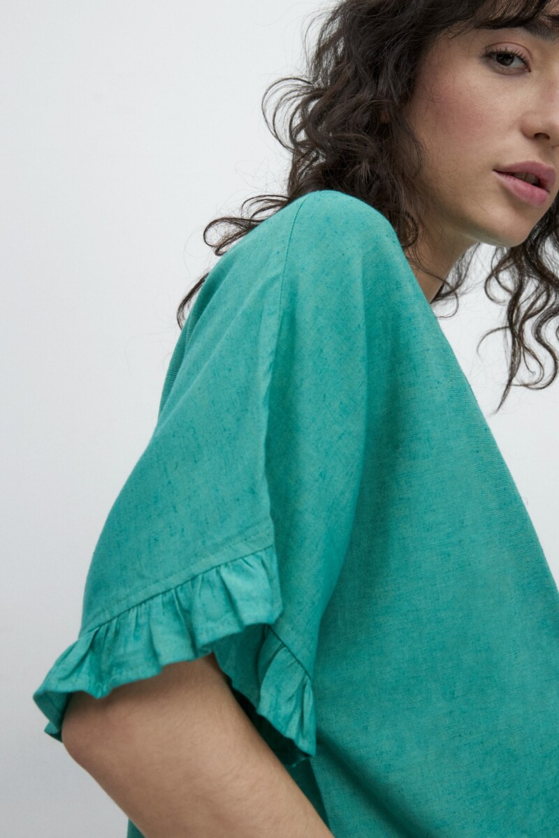 Blusa con volados verde