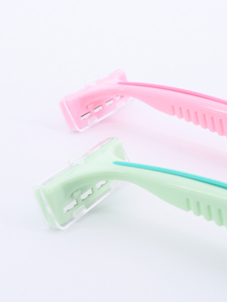 AFEITADORA MANUAL SET X2 MULTICOLOR