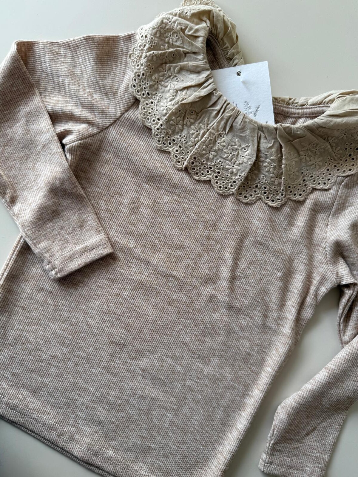 Remera Morley Beige Remera Morley Beige