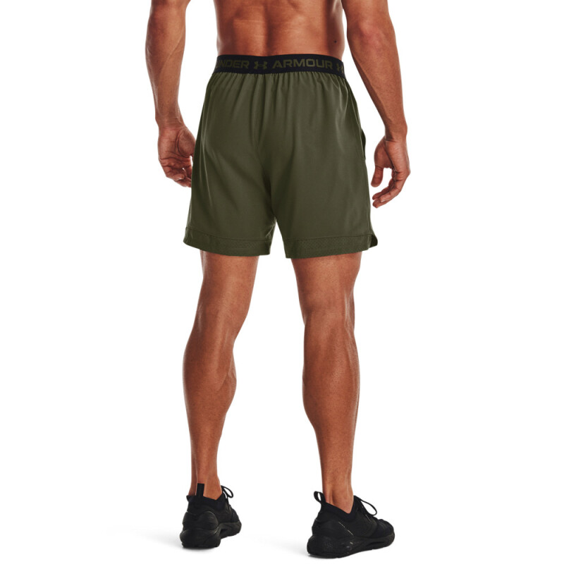 UA Vanish Woven 6in Shorts-RED GRN-390