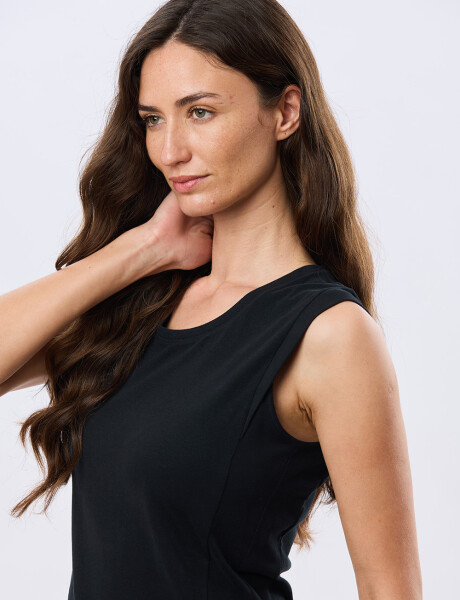 REMERA LISA DE ALGODÓN Negro