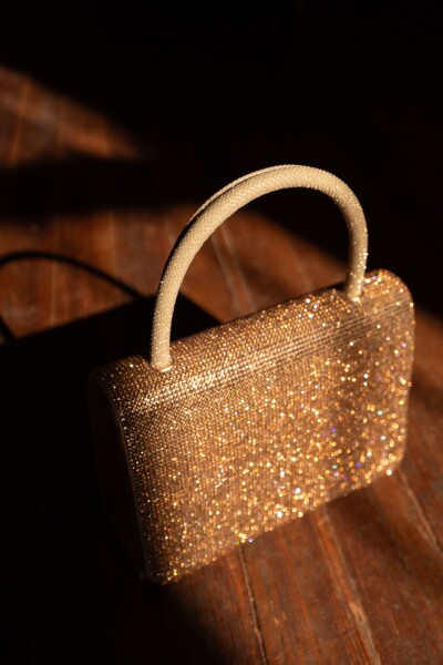 Cartera Sostra Dorado