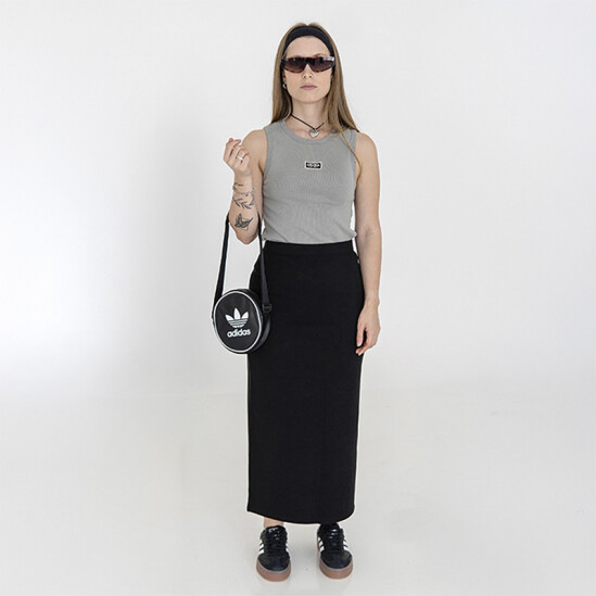 Falda Pulau Shady Negro