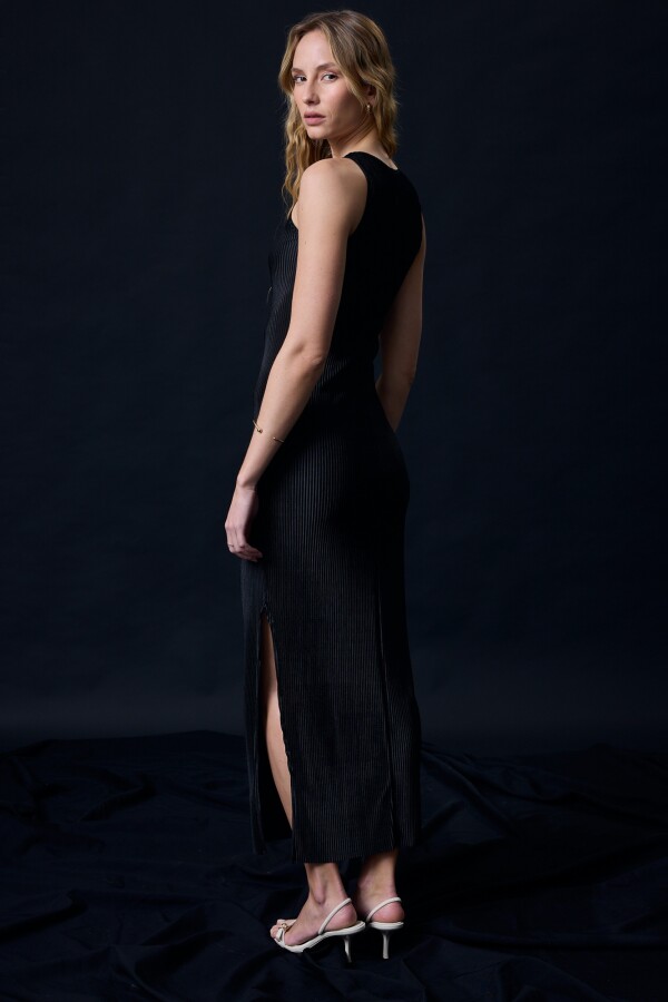 Vestido Saten Plisado NEGRO