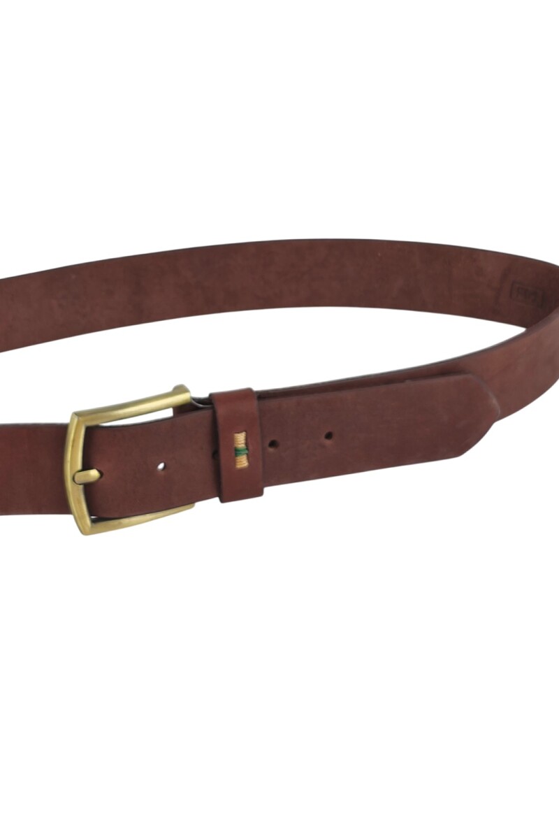 Cinto cuero c/detalle de costura en pasador Marrón