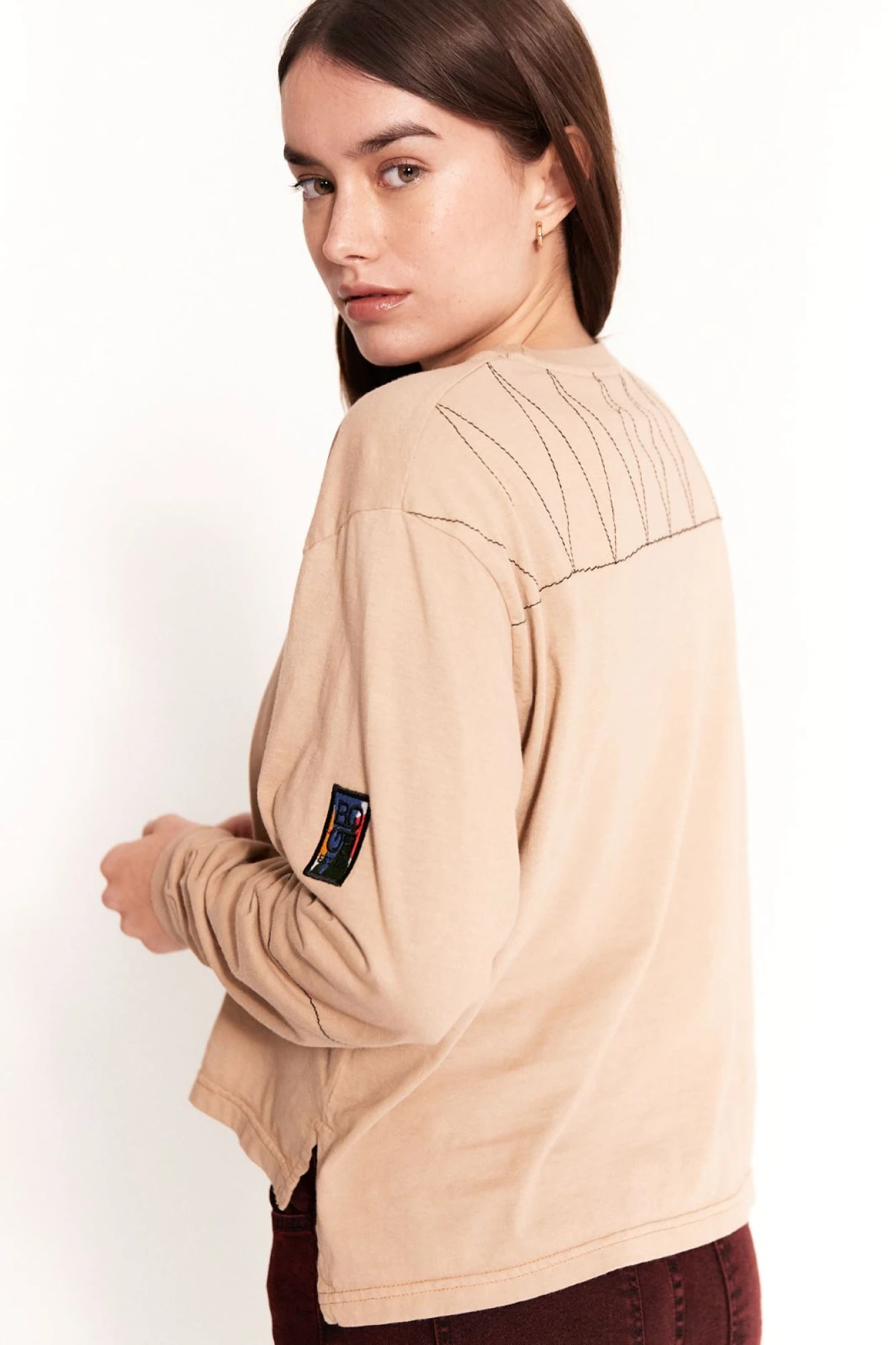 Remera Patch camel l