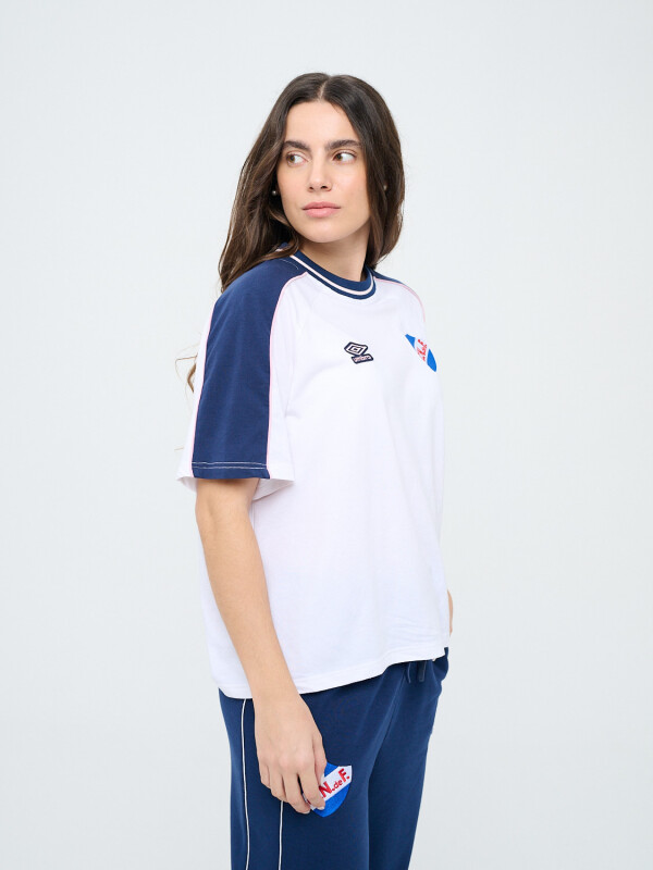 REMERA BLOOM Nacional Oficial Mujer 009
