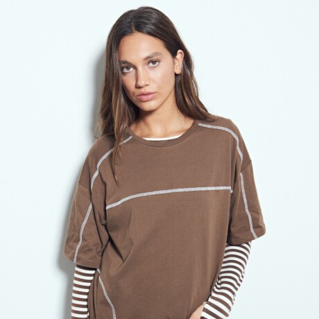 REMERA LIQUIDÁMBAR Café