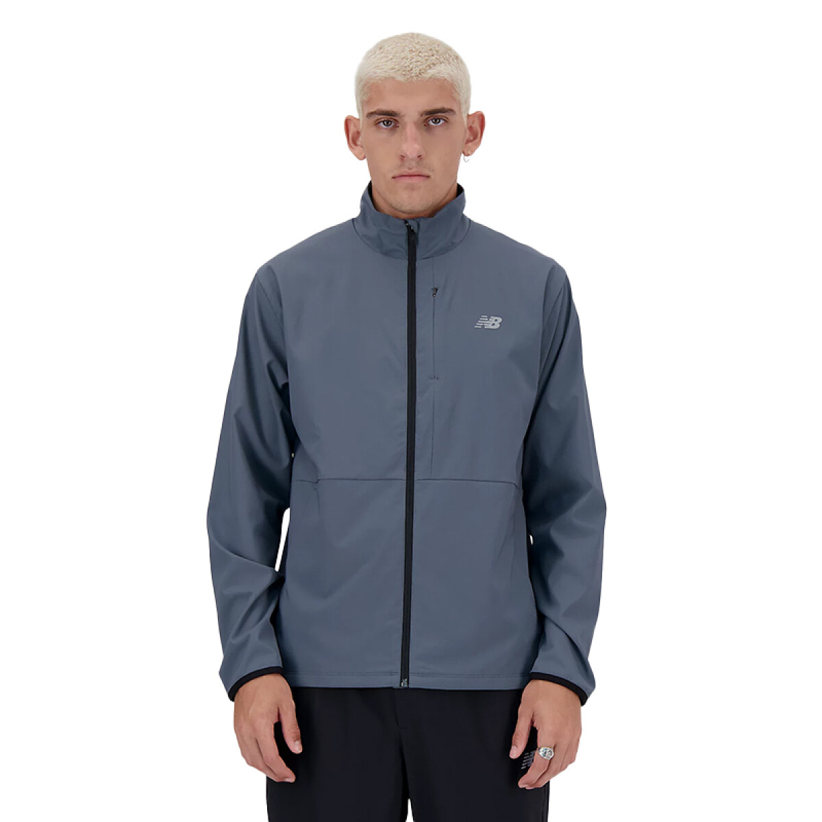 Campera New Balance Athletics Stretch - Gris 
