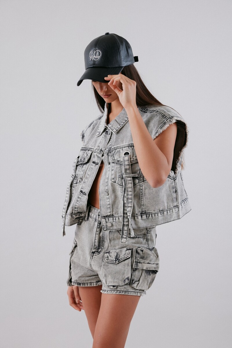 Short Liviani - GRIS 