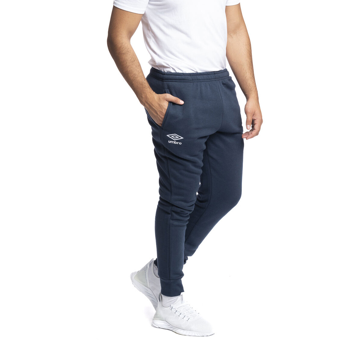 Pantalón Básico Umbro Hombre - 001 