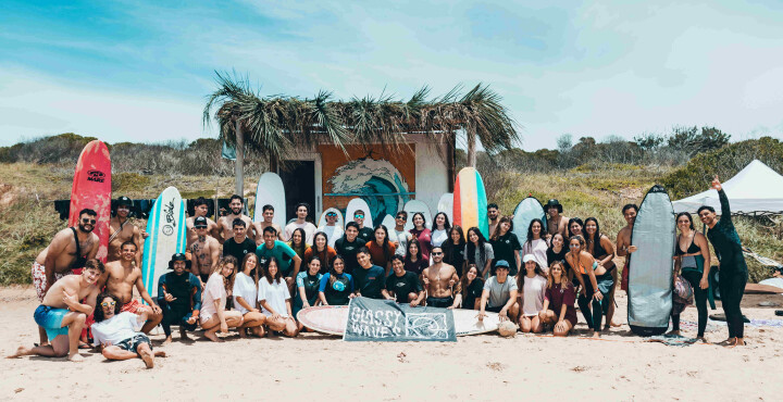 SURF CAMP EXPERIENCE