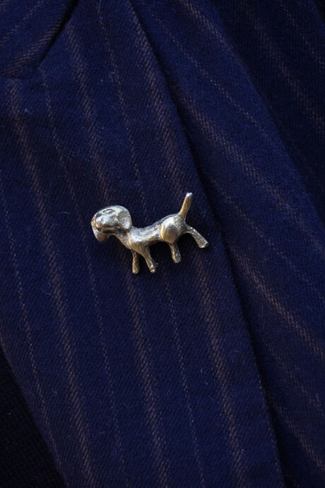 Doggie Pin Dorado
