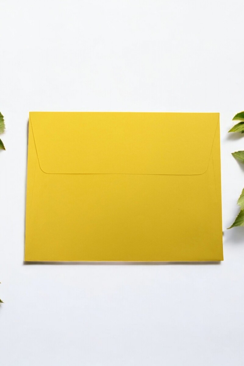 Sobre color 120 grs 14x18 cm. - AMARILLO 