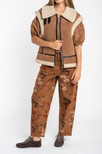 Chaleco Gamulan Camel