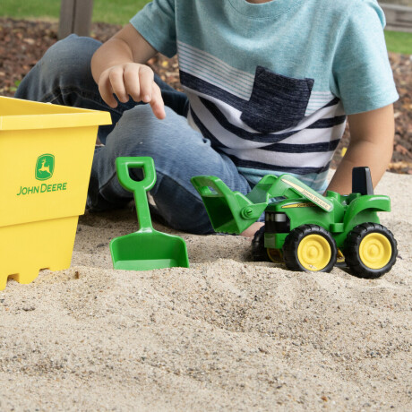 Set arenero con Cubo, pala y Tractor Set arenero con Cubo, pala y Tractor