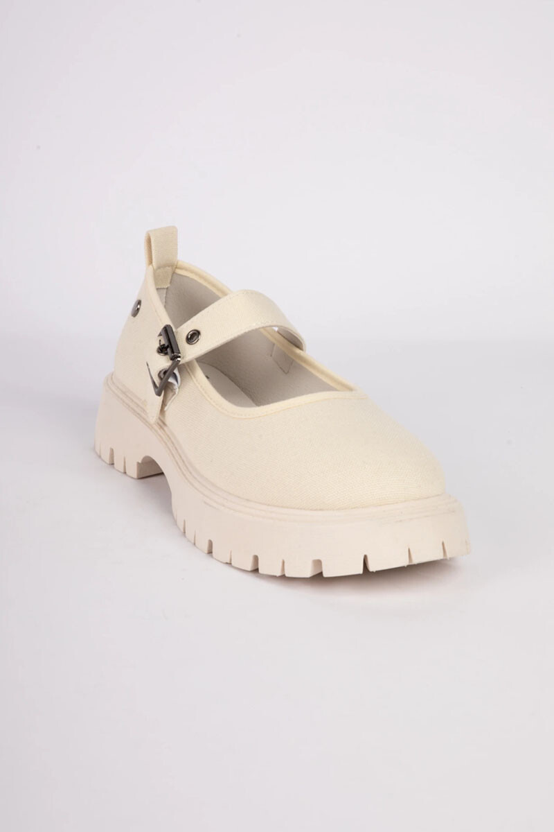 Guillermina Paddock Prey Crudo