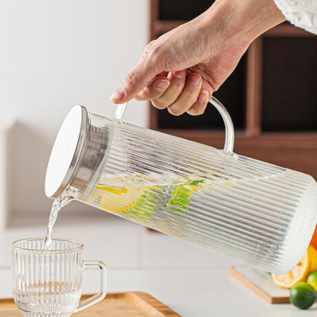 Set de vasos y botella de vidrio con tapa metálica 700ml Transparente