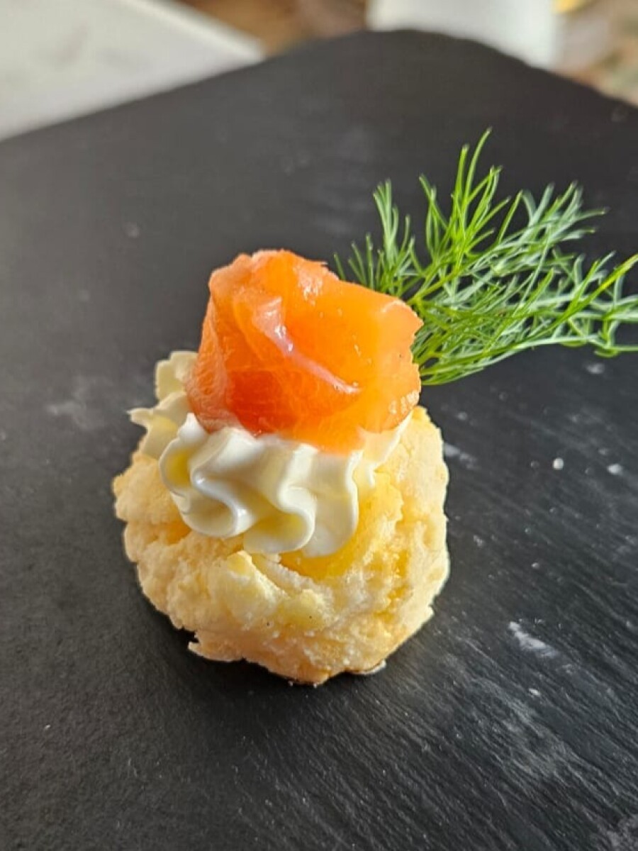 Mini chipa de salmón Mini chipa de salmón