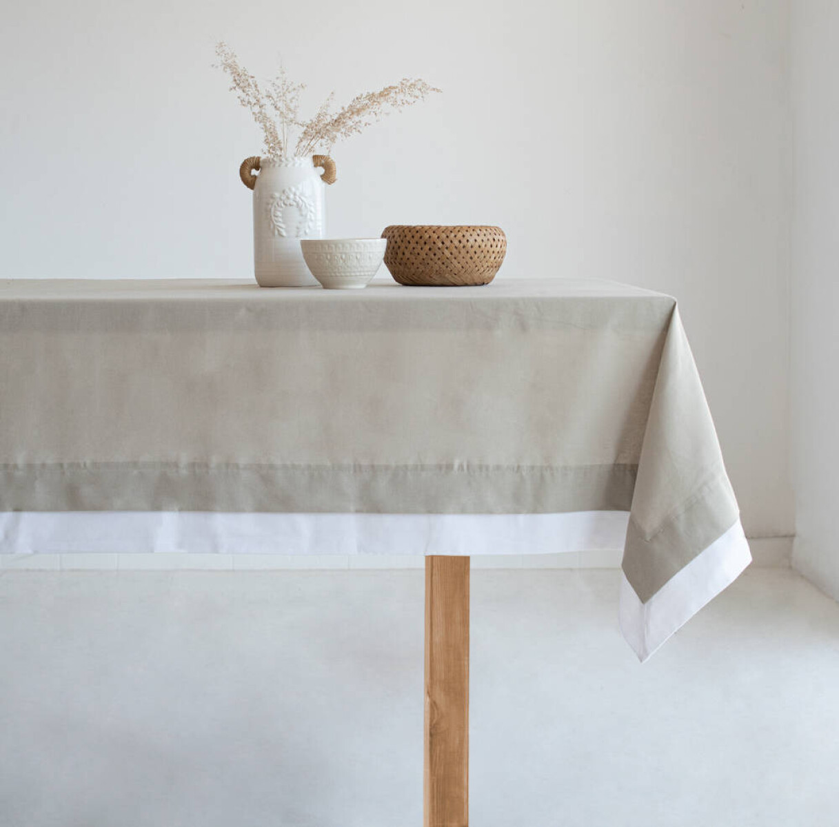 Mantel Florencia Beige con tablas blancas - 160x260 cm 