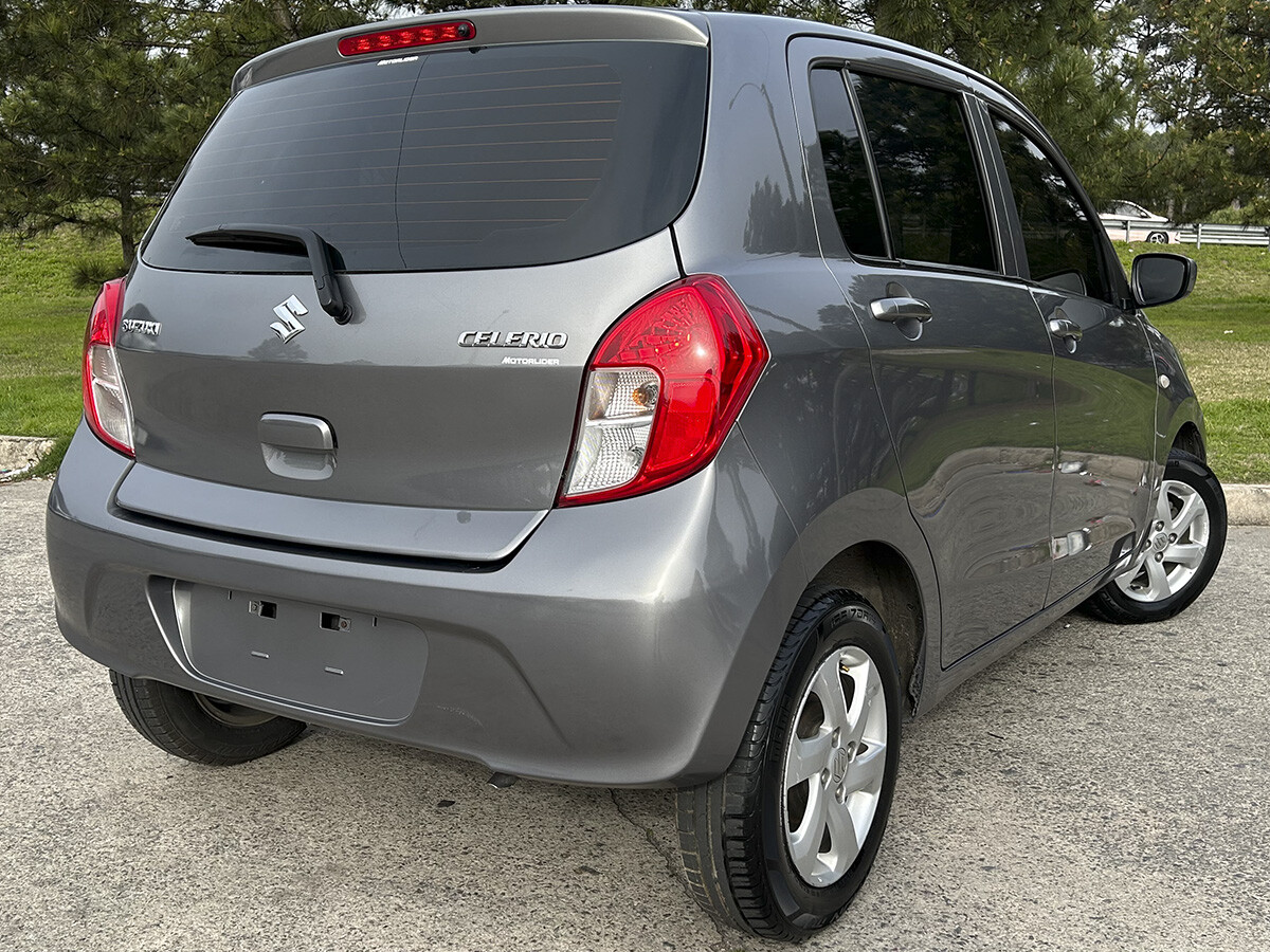 Suzuki Celerio GL EXCELENTE ESTADO! | Permuta / Financia Suzuki Celerio GL EXCELENTE ESTADO! | Permuta / Financia
