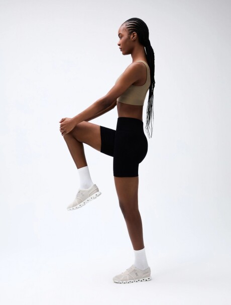 CALZA BIKER SIN COSTURA NEGRO