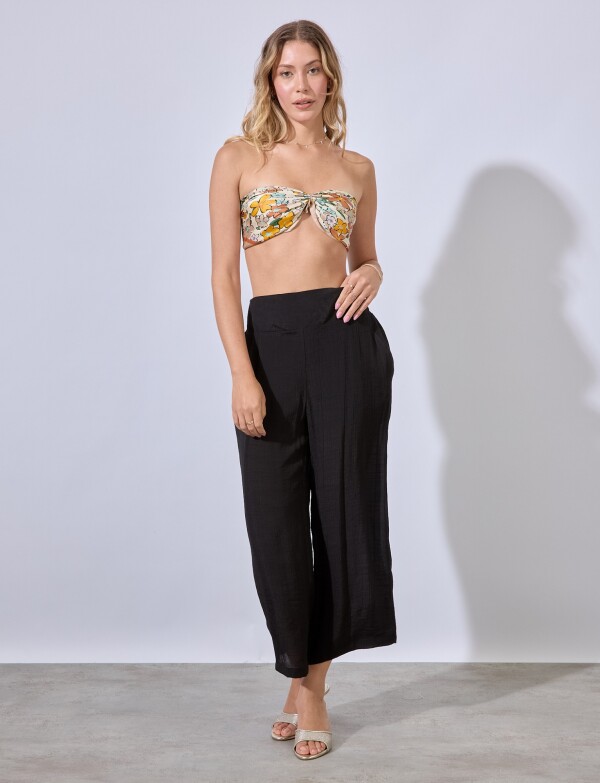 Pantalon Crop NEGRO