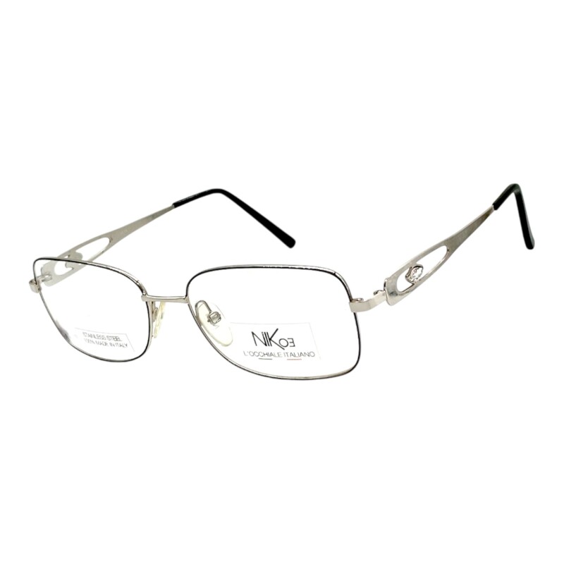 NE063320 negrouniforme