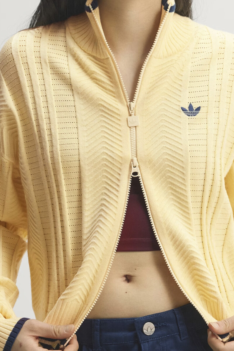 CAMPERA DE PUNTO TRENZADO FIRE Amarillo