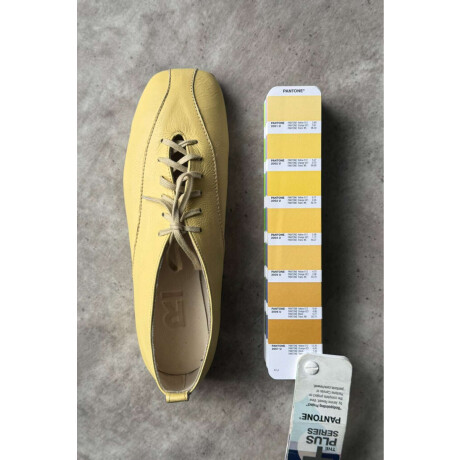 Flat Bouna Yellow