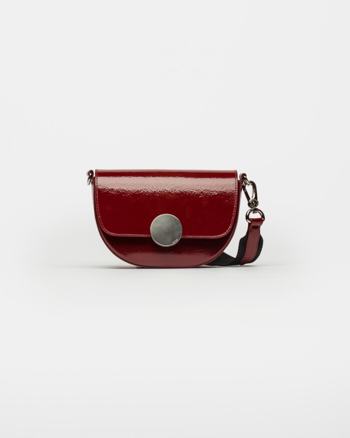 Mini Bag The Circle En Cuero Charol Arrugado Berry