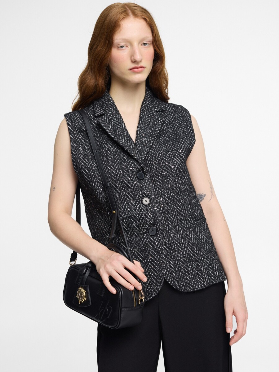 VEST 
