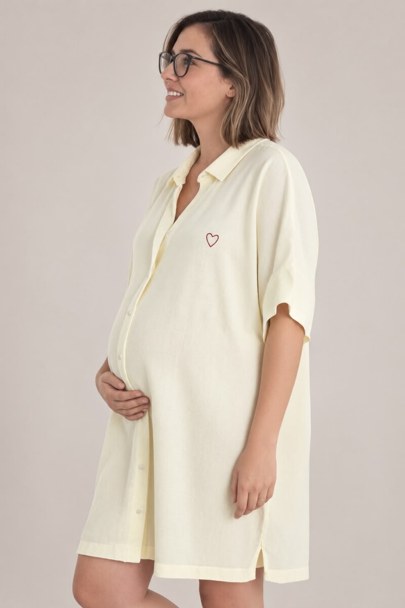 Camisa Maternal Pupa – Viscosa suave con bolsillos prácticos Crema