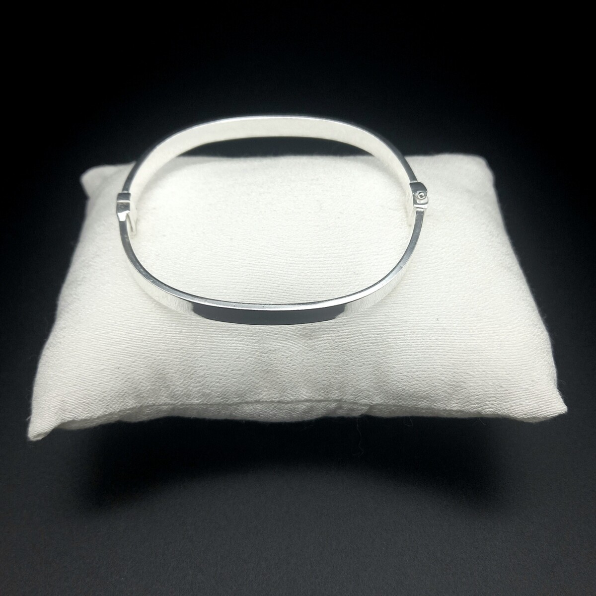 Esclava de plata 925. 