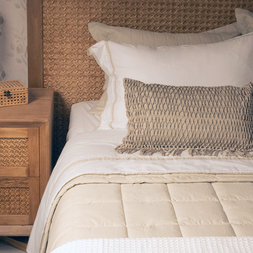 Juego de Sabana 2 Plazas Basic Color Block 200 Hilos - Pilar Blanco/Beige