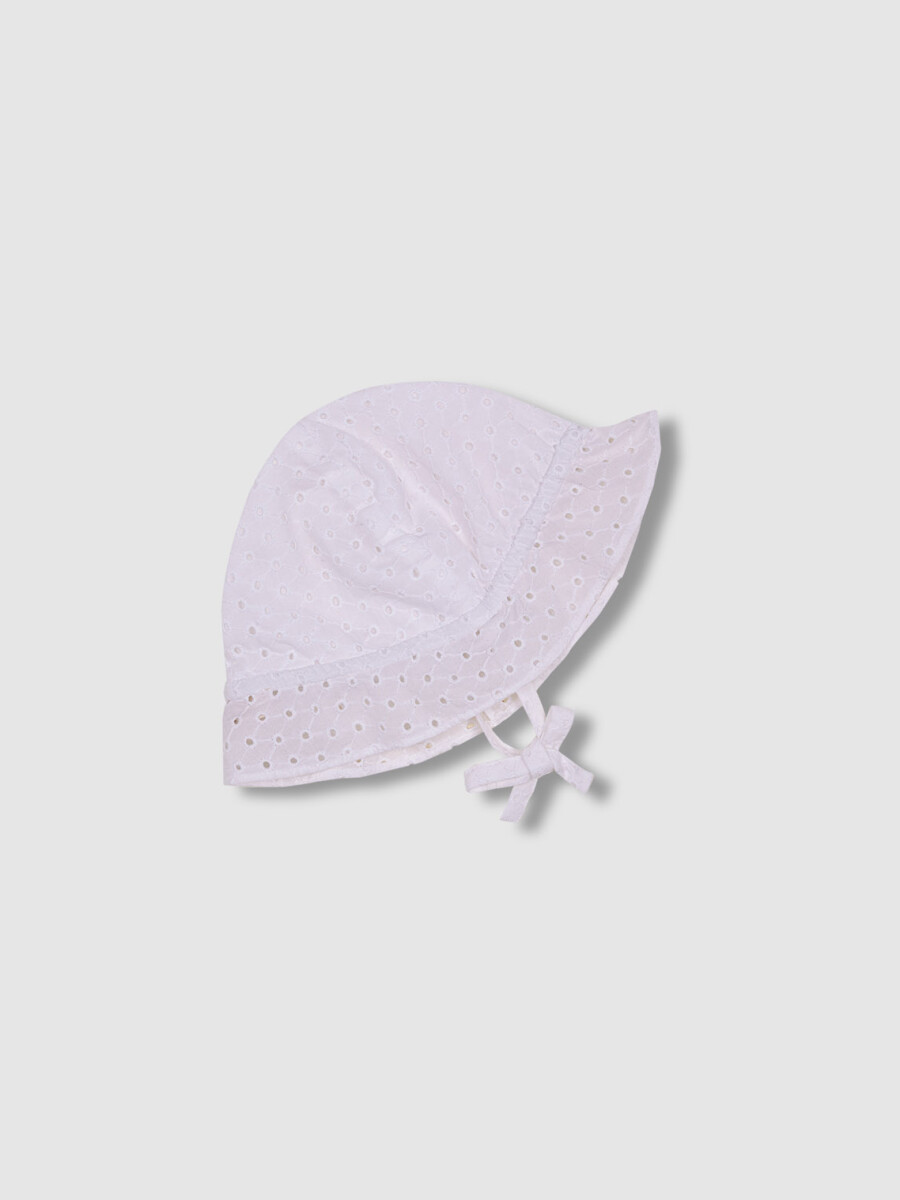 Gorro De Tejido Desagujado Blanco