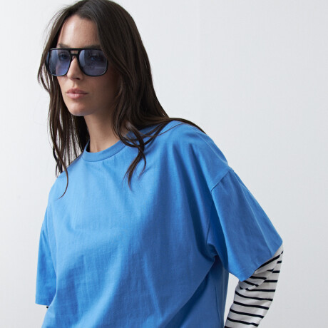 REMERA ERICA Azul Regata