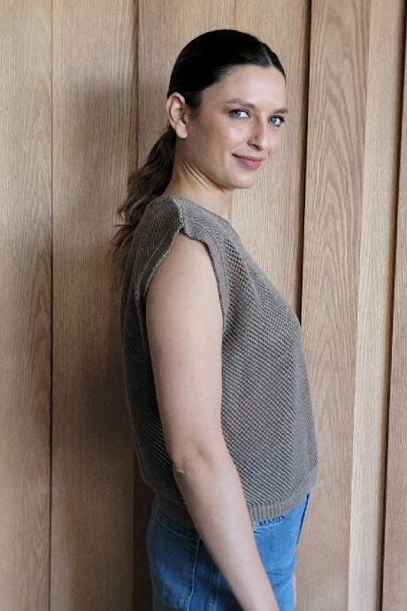 Musculosa Pesca Tostado