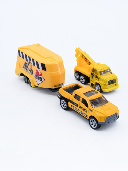 CAMIONETA TRANSPORTADORA AMARILLO