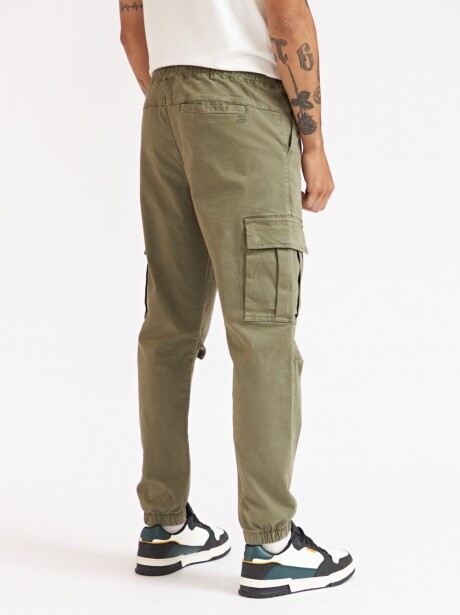 PANTALON CARGO SALTA VERDE MILITAR