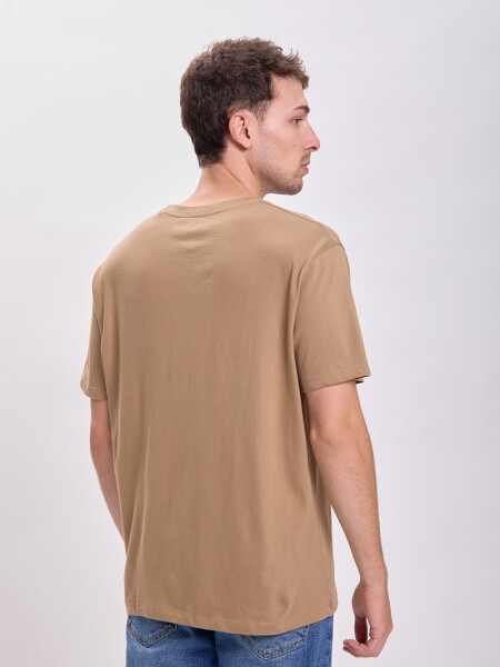Remera estampa Hoja Tostado