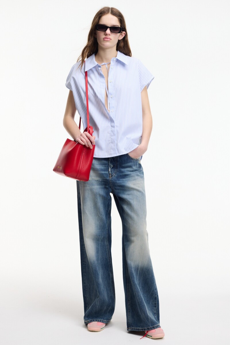 Camisa sin mangas Celeste