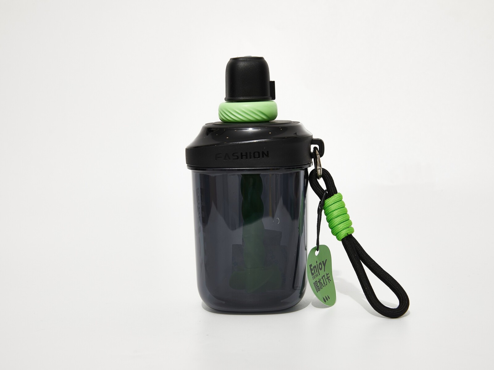 BOTELLA COCTELADORA PORTÁTIL (500 ML/NEGRO) 