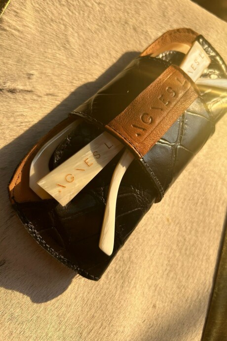Estuche Lentes Crocco Negro