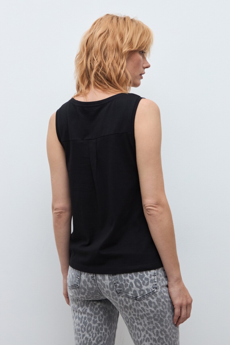 Musculosa escote a la base negro