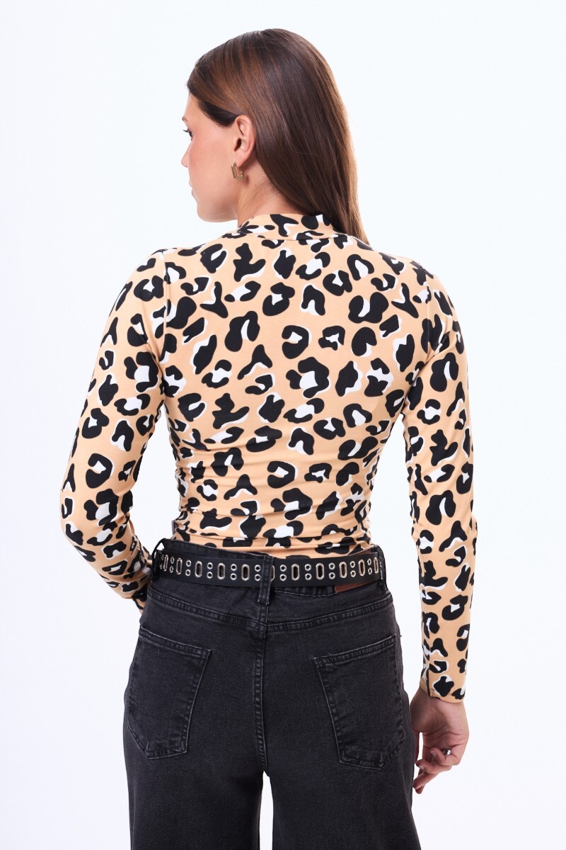 Remera Mognolia Beige