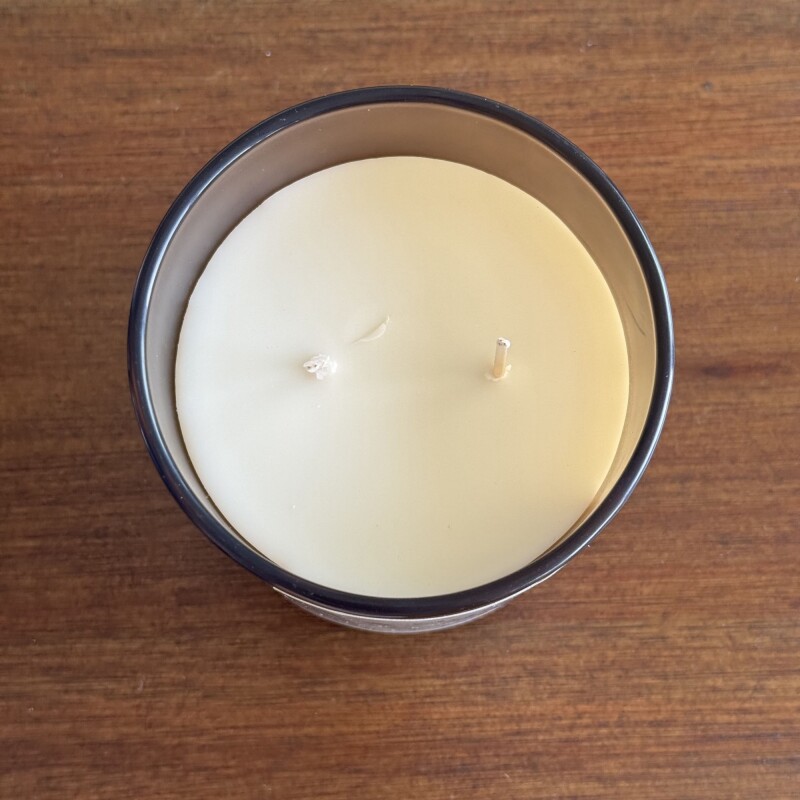 Vela aromática Valle de Ambar 350g Vela aromática Valle de Ambar 350g